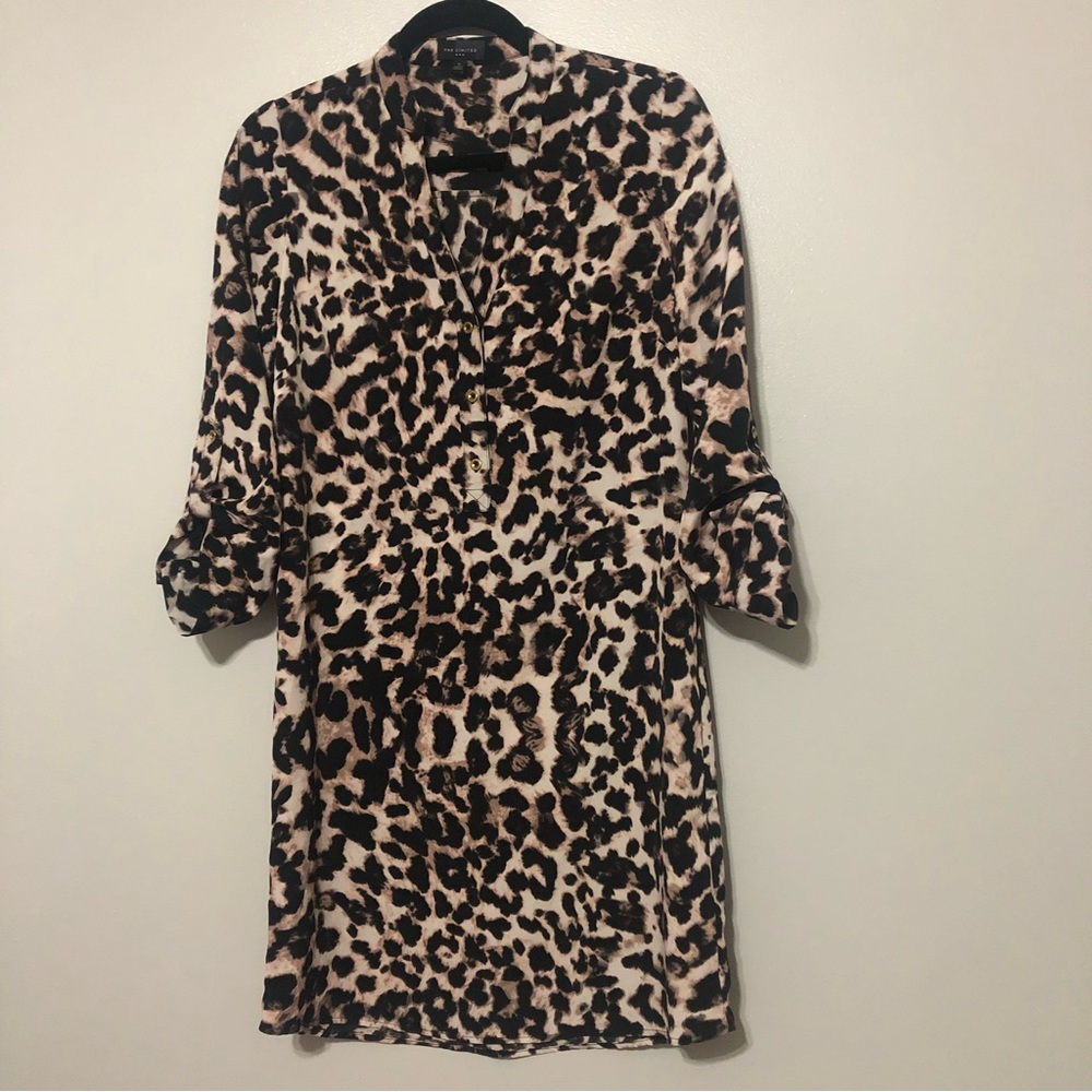 2/$15 SALE The Limited Leopard Print Shirt Dress